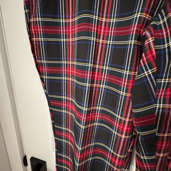 Jones of New York plaid pull-ons - Picture 3 of 4